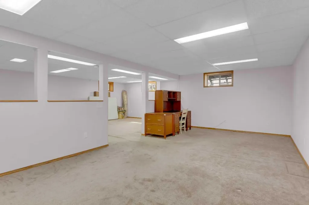 241043 Range Road 270 Rural Wheatland County AB T1P 0S2