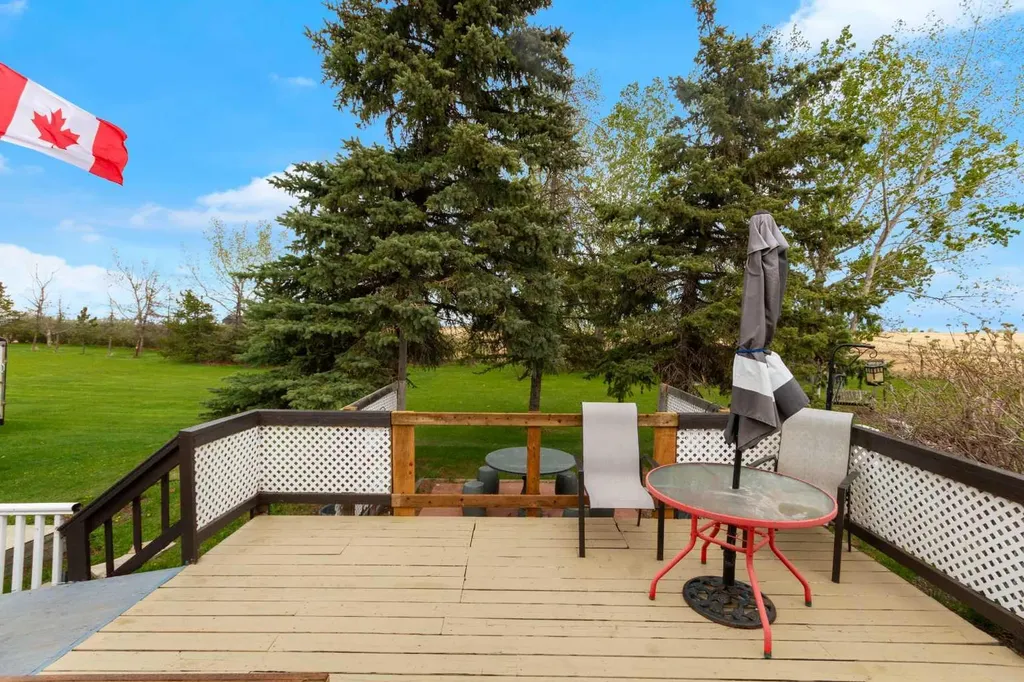 241043 Range Road 270 Rural Wheatland County AB T1P 0S2
