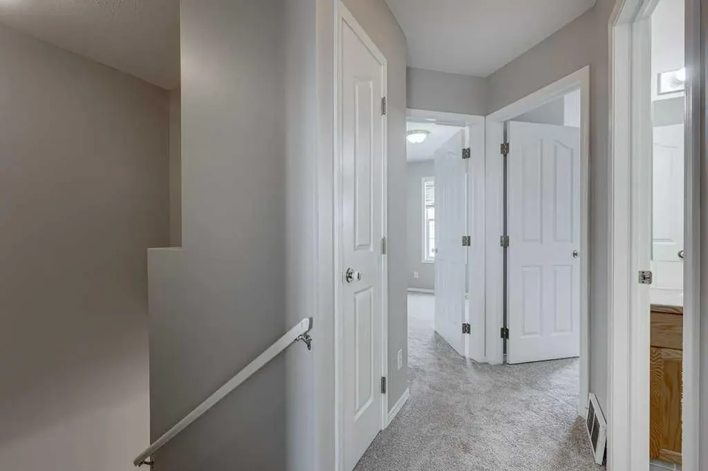 15 Kerry Wood Mews Red Deer AB T4N 7B8