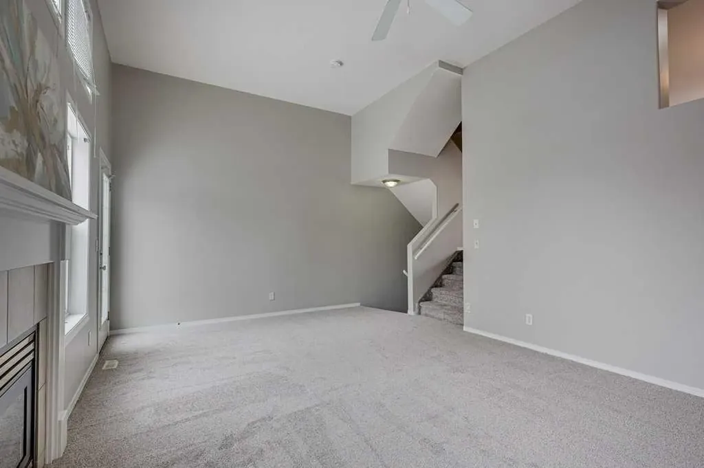 15 Kerry Wood Mews Red Deer AB T4N 7B8