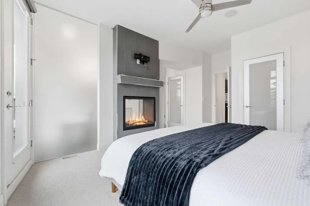 2109 20 Avenue SW Calgary AB T2T 0M3