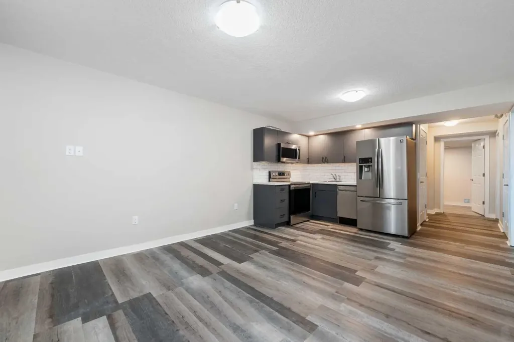229 Kingsbury Close SE Airdrie AB T4A 0R3