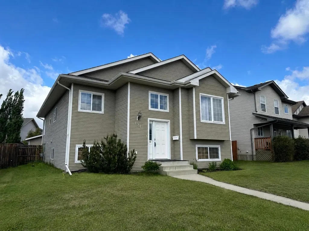191 Inglewood Drive Red Deer AB T4R 3S3