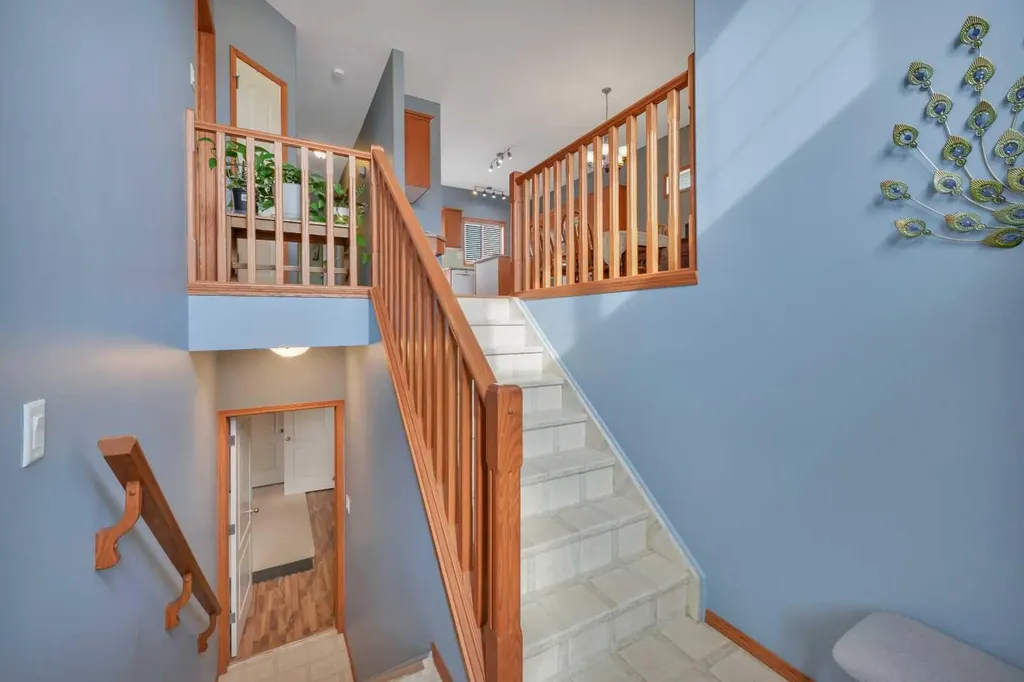 191 Inglewood Drive Red Deer AB T4R 3S3