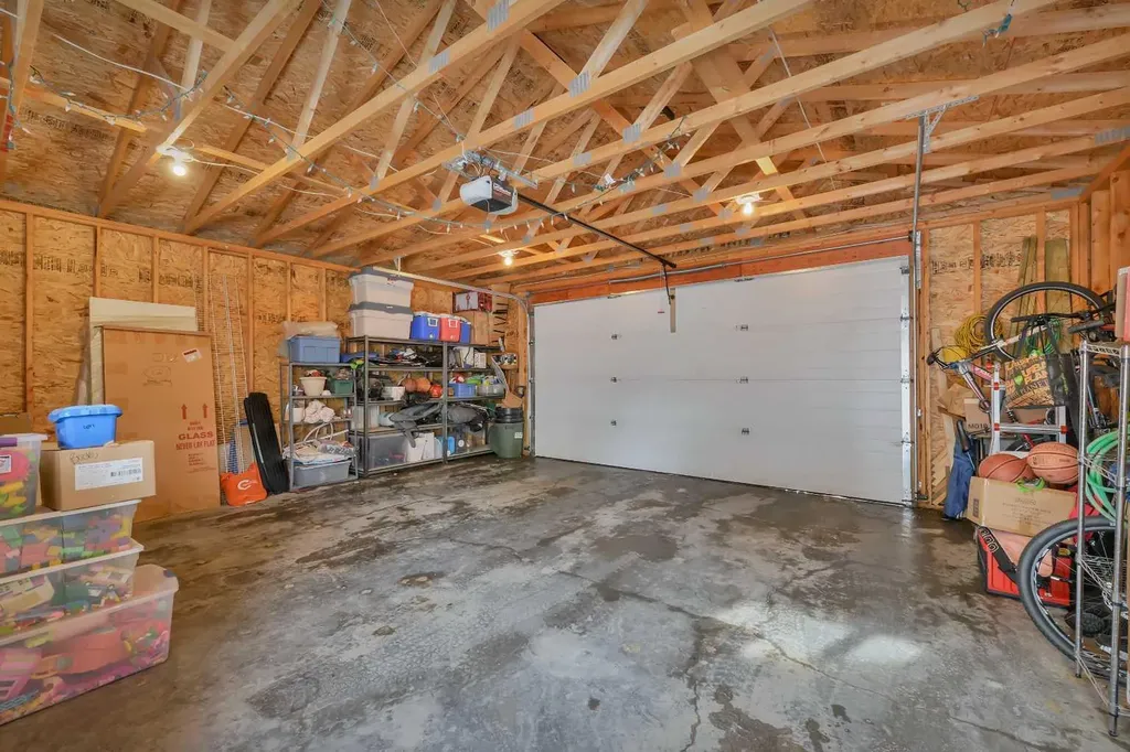 191 Inglewood Drive Red Deer AB T4R 3S3
