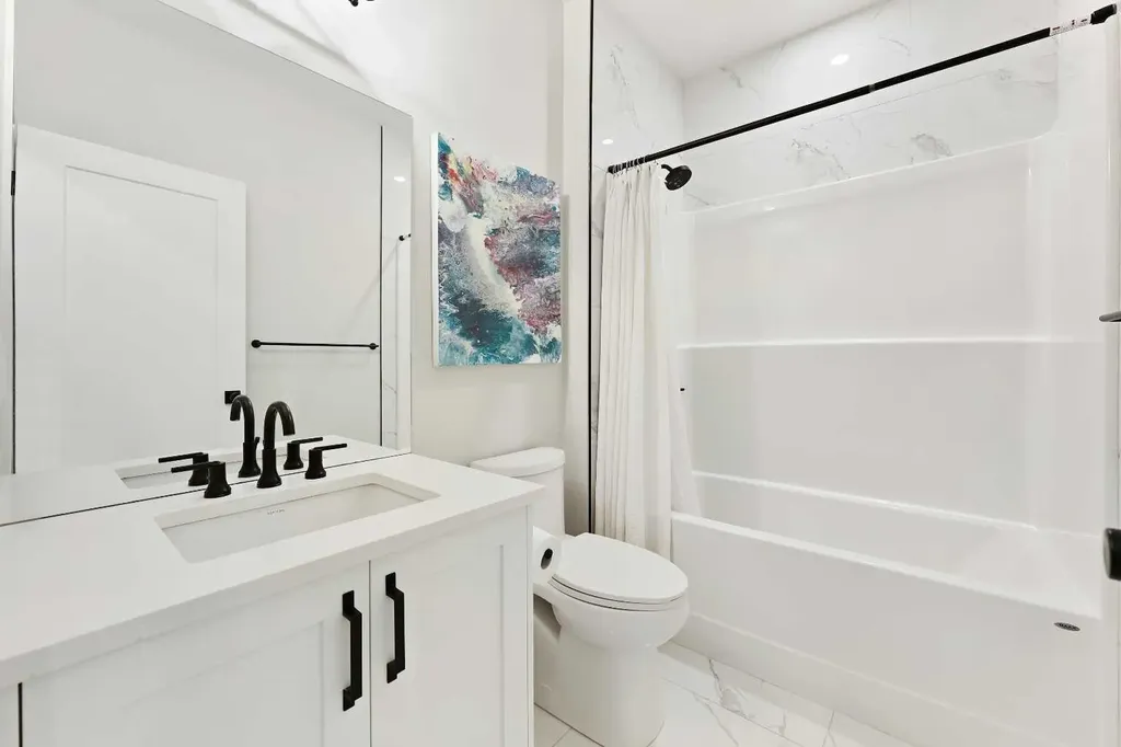 4929 20 Street SW Calgary AB T2T 5A4