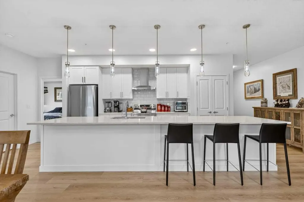 20295 Seton Way SE Calgary AB T3M 2J1