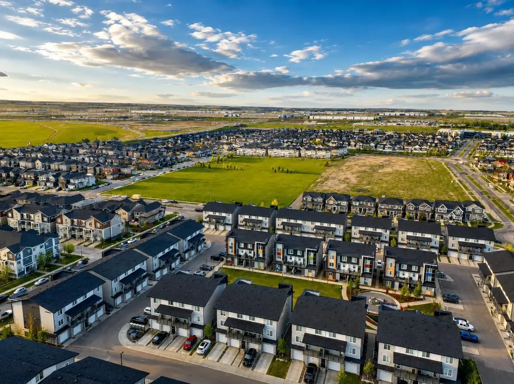 130 Redstone NE Calgary AB T2N 1M6