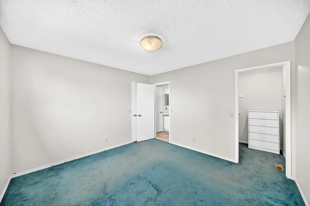 119 Ranchlands Crescent NW Calgary AB T3G 1N6