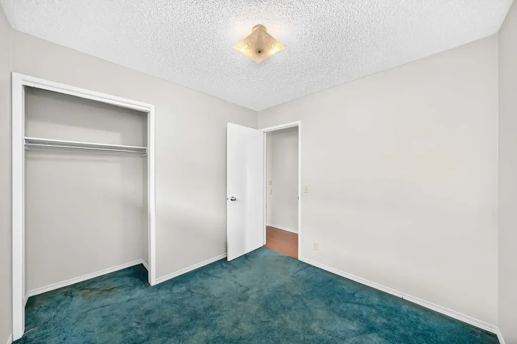 119 Ranchlands Crescent NW Calgary AB T3G 1N6