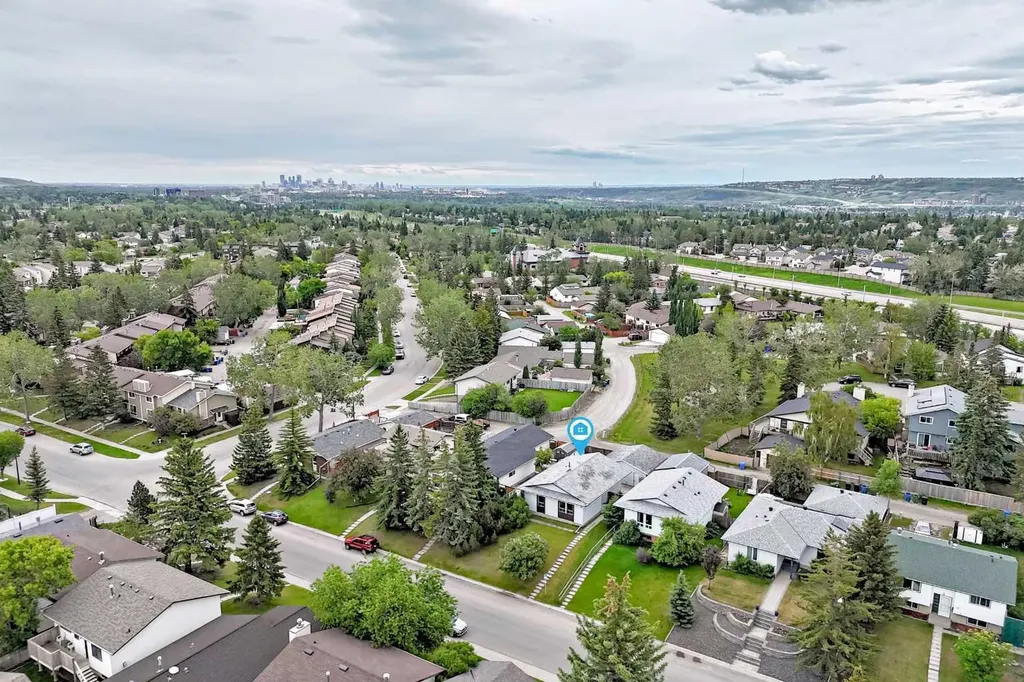 119 Ranchlands Crescent NW Calgary AB T3G 1N6