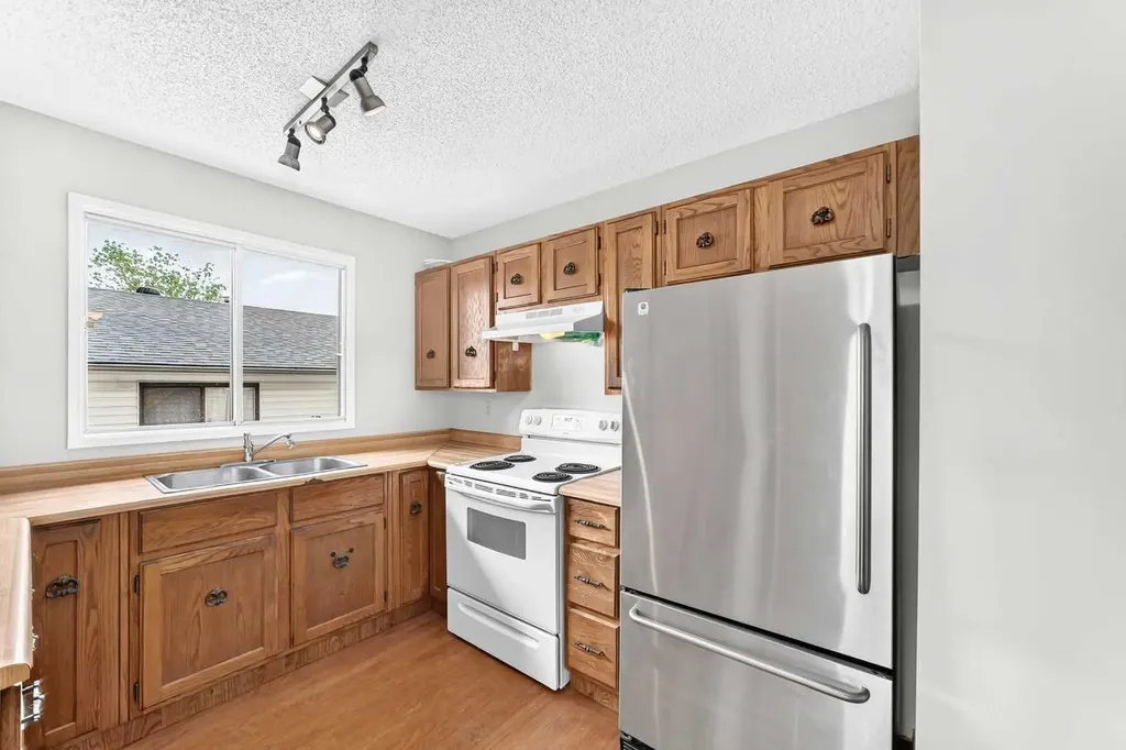 119 Ranchlands Crescent NW Calgary AB T3G 1N6