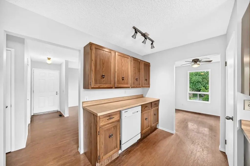 119 Ranchlands Crescent NW Calgary AB T3G 1N6
