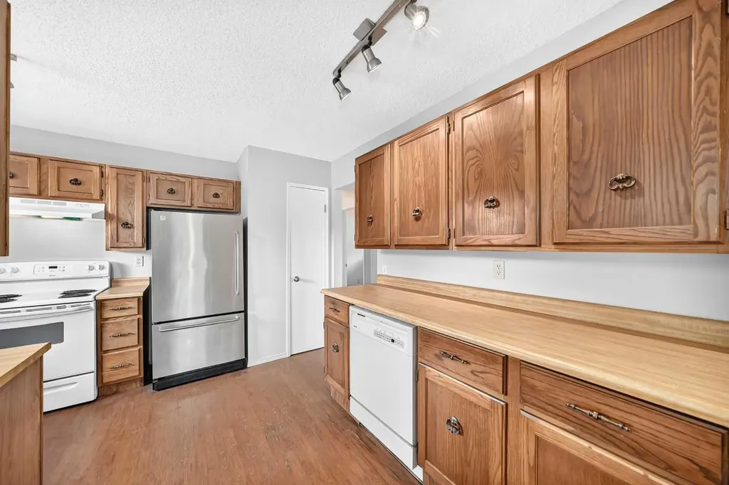 119 Ranchlands Crescent NW Calgary AB T3G 1N6