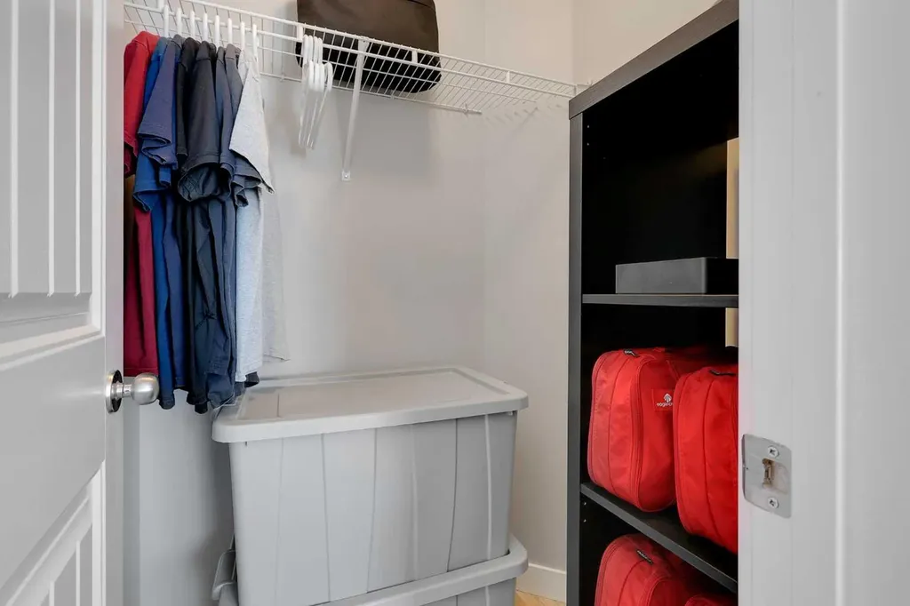 31 Jamieson Avenue Red Deer AB T4P 0H7