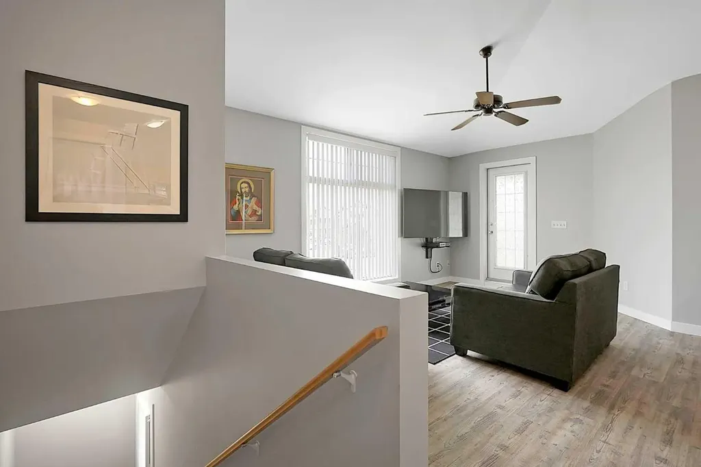 31 Jamieson Avenue Red Deer AB T4P 0H7
