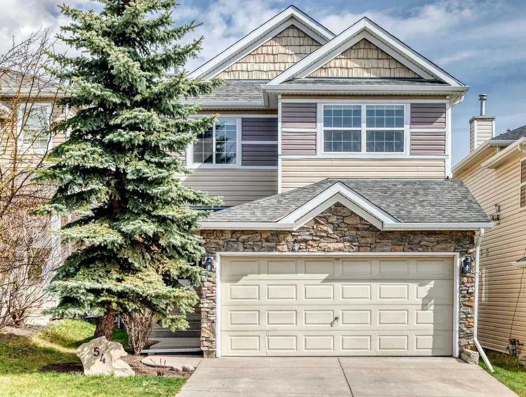 54 Royal Elm Road NW Calgary AB T3G 5V7
