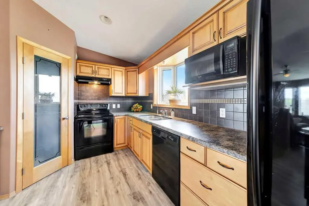 480054 Range Road 30 Range Paradise Valley AB T0B3R0