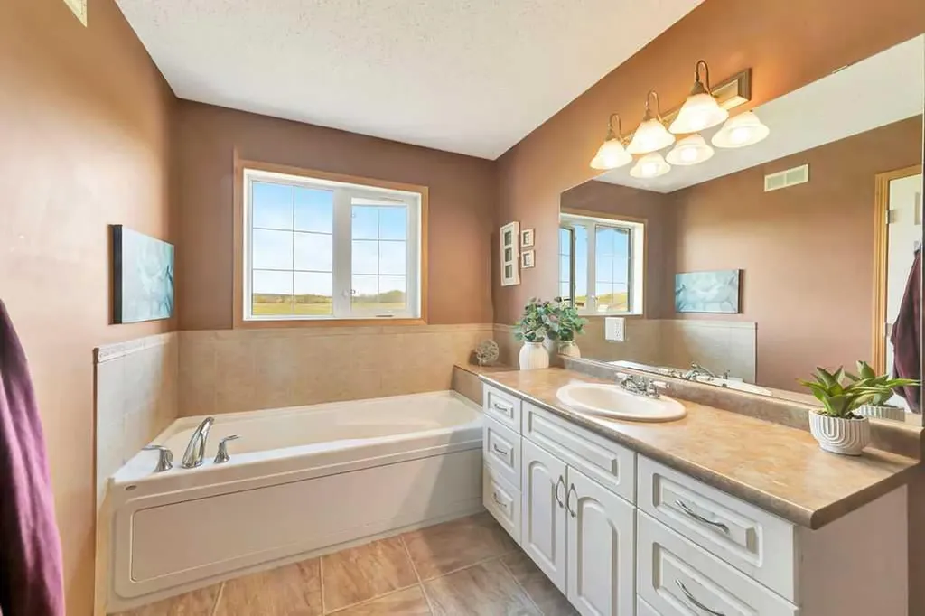 480054 Range Road 30 Range Paradise Valley AB T0B3R0