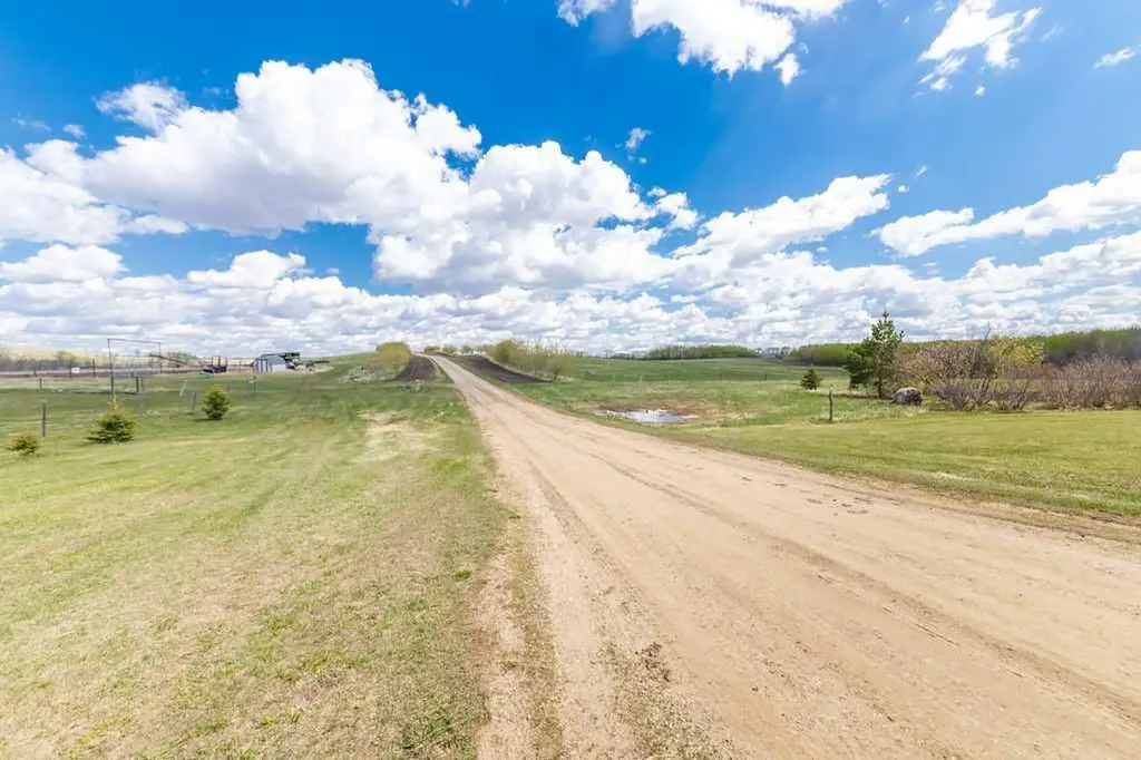 480054 Range Road 30 Range Paradise Valley AB T0B3R0