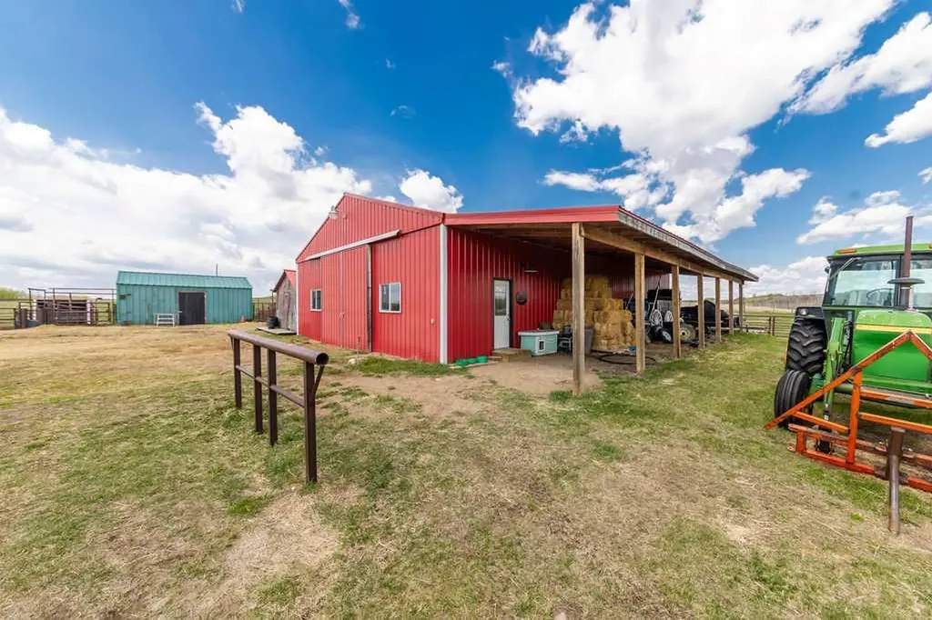 480054 Range Road 30 Range Paradise Valley AB T0B3R0