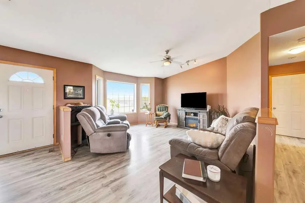 480054 Range Road 30 Range Paradise Valley AB T0B3R0
