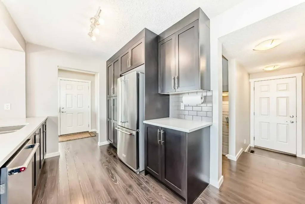 2400 Ravenswood View SE Airdrie AB T4A 0V7