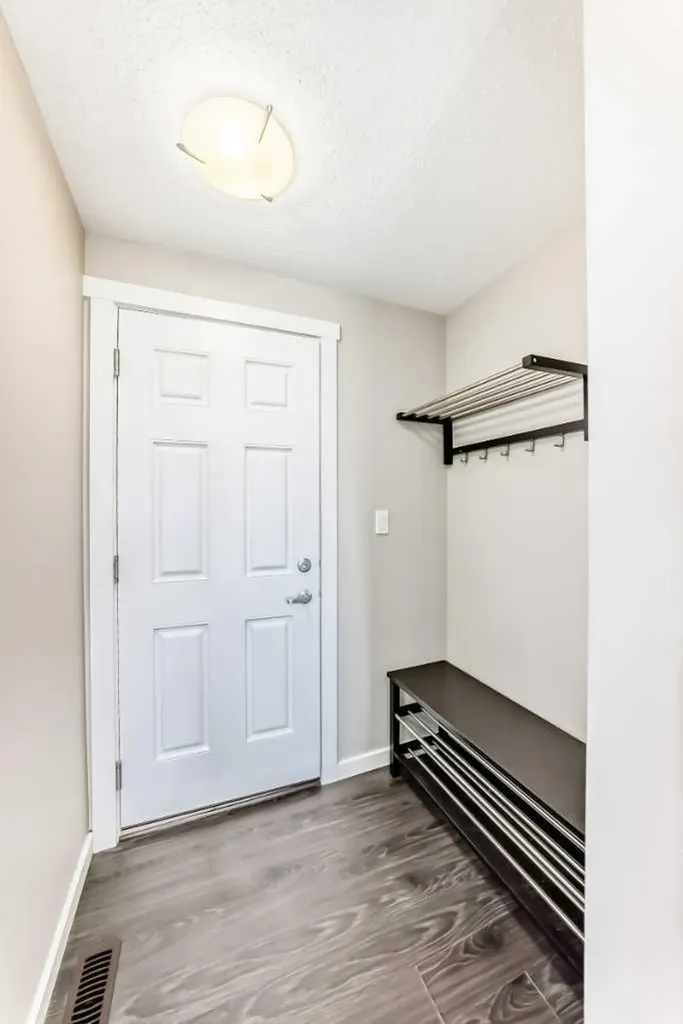 2400 Ravenswood View SE Airdrie AB T4A 0V7