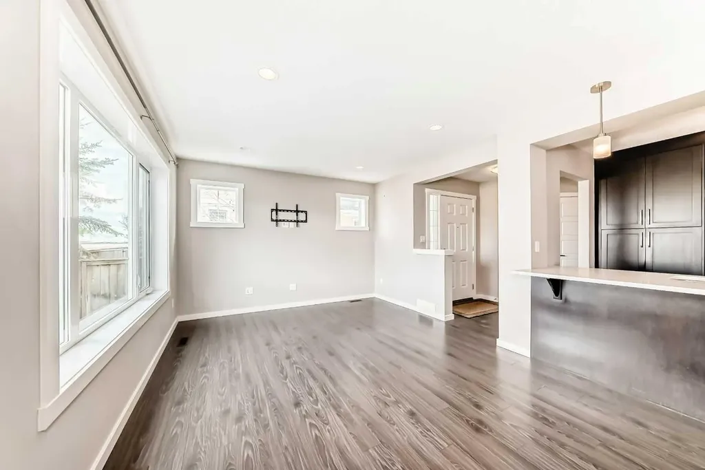 2400 Ravenswood View SE Airdrie AB T4A 0V7