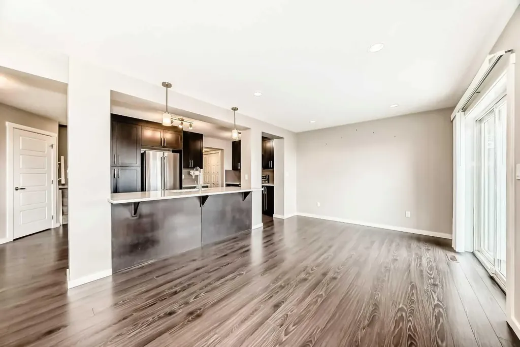 2400 Ravenswood View SE Airdrie AB T4A 0V7