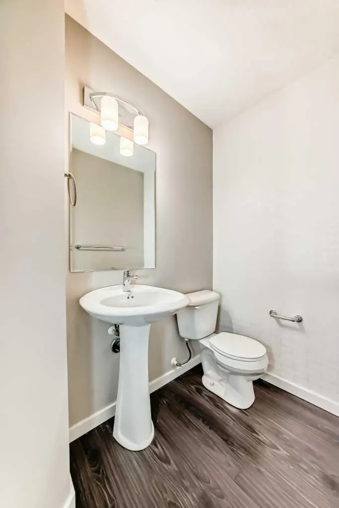 2400 Ravenswood View SE Airdrie AB T4A 0V7