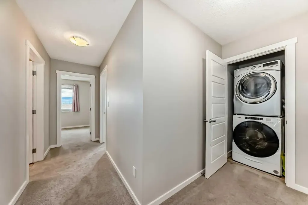 2400 Ravenswood View SE Airdrie AB T4A 0V7