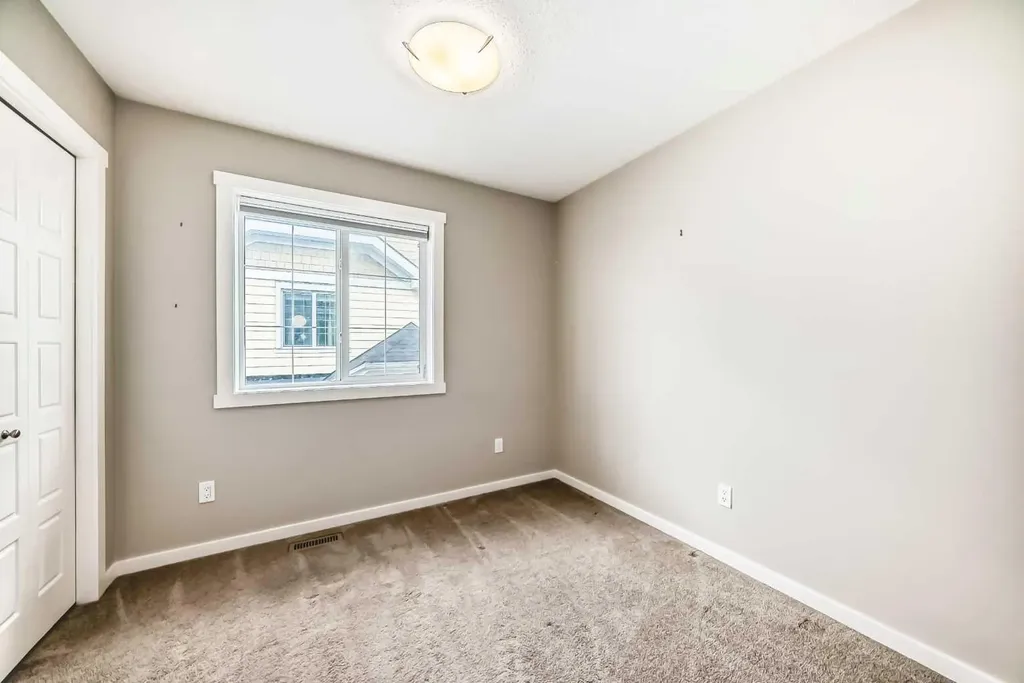 2400 Ravenswood View SE Airdrie AB T4A 0V7