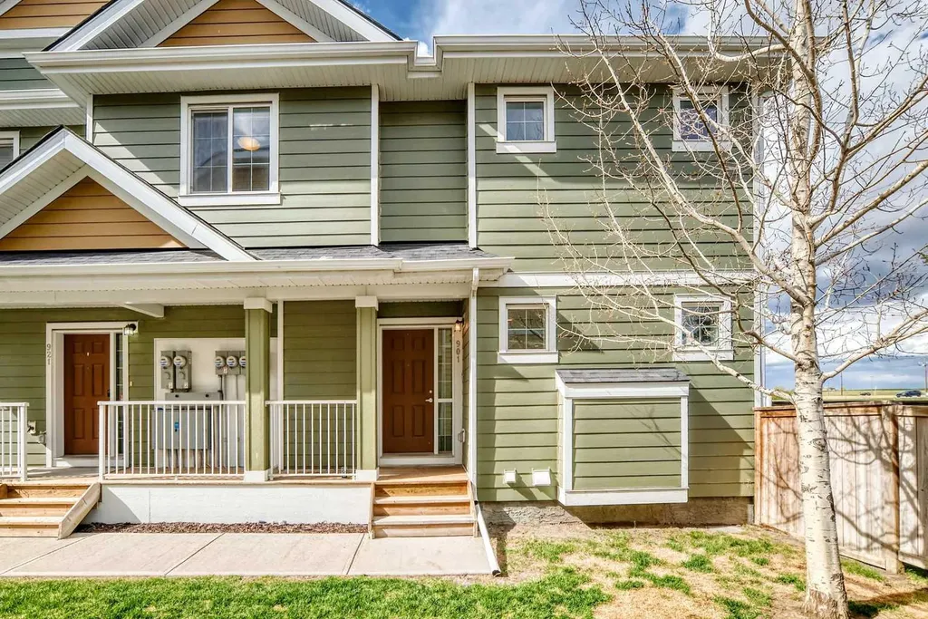2400 Ravenswood View SE Airdrie AB T4A 0V7