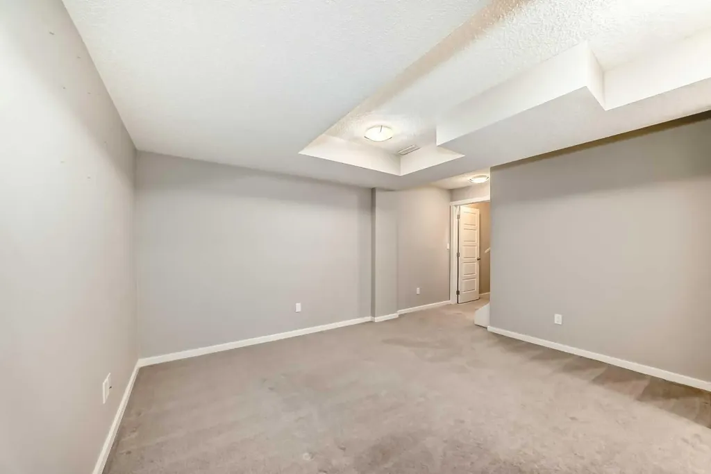 2400 Ravenswood View SE Airdrie AB T4A 0V7