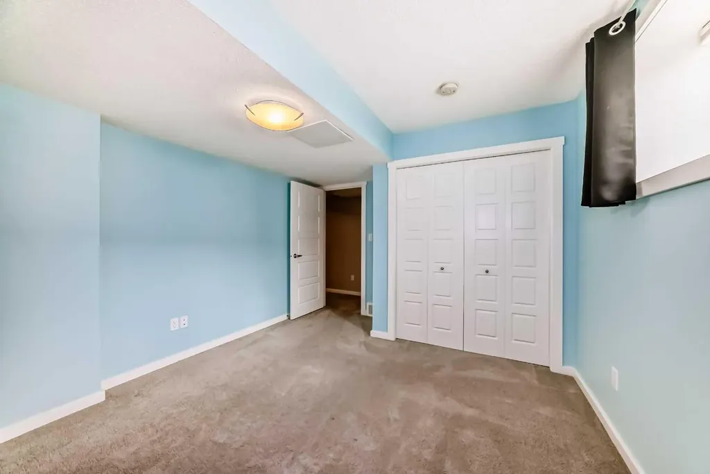2400 Ravenswood View SE Airdrie AB T4A 0V7