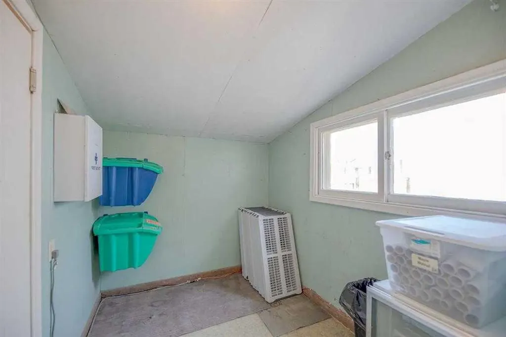 125 River Avenue Cochrane AB T4C 2C2