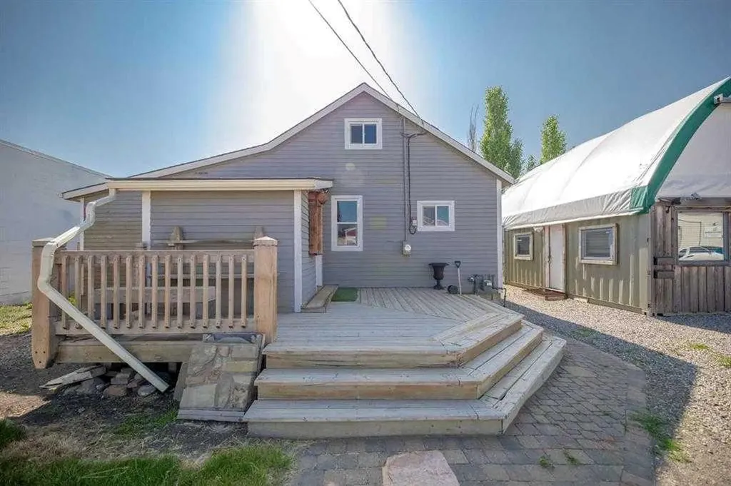 125 River Avenue Cochrane AB T4C 2C2
