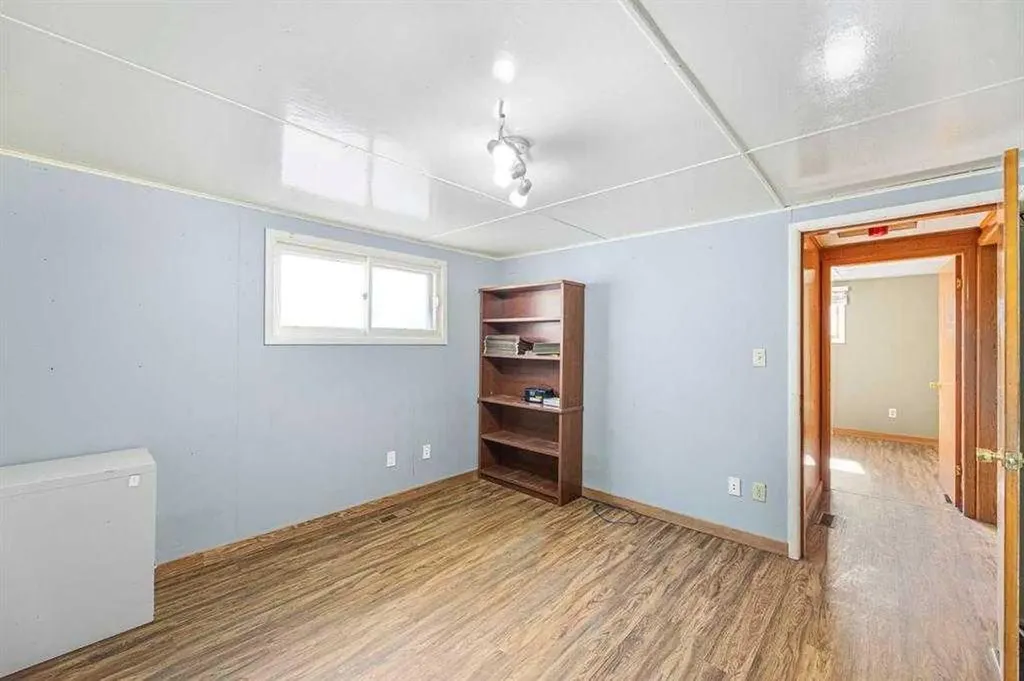 125 River Avenue Cochrane AB T4C 2C2