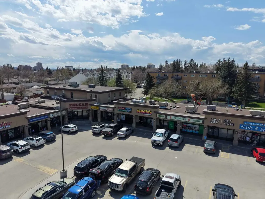 347 Heritage Drive SE Calgary AB T2H 1M8