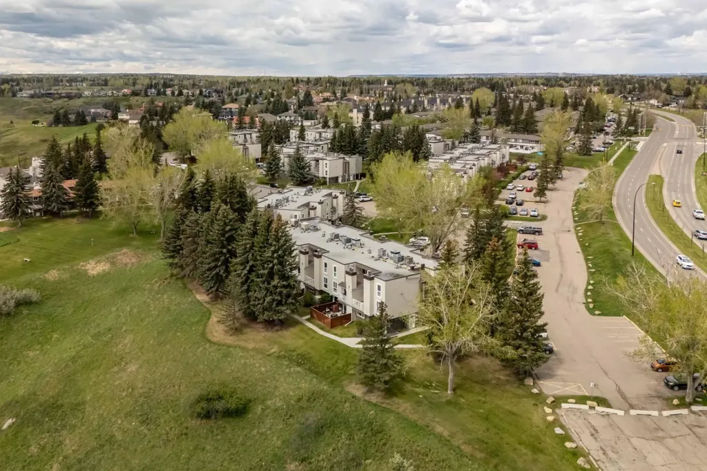 13104 Elbow Drive SW Calgary AB T2W 2S6
