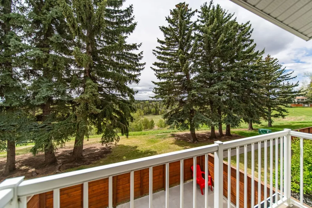 13104 Elbow Drive SW Calgary AB T2W 2S6