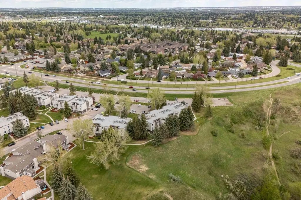 13104 Elbow Drive SW Calgary AB T2W 2S6