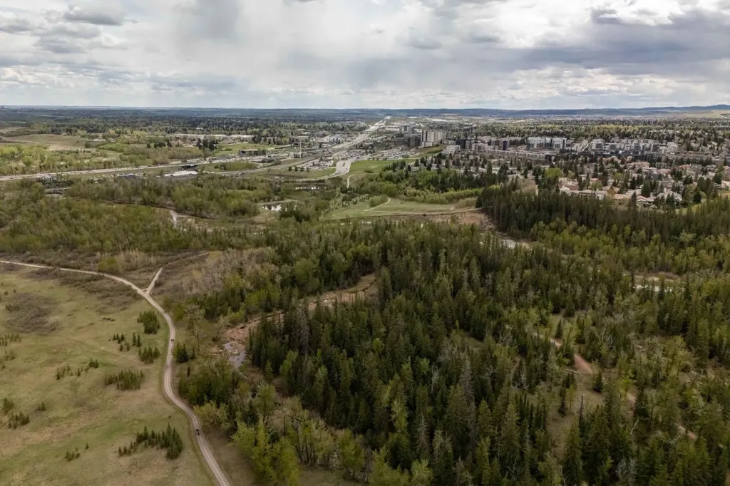 13104 Elbow Drive SW Calgary AB T2W 2S6