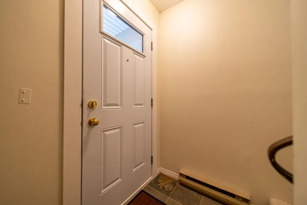 13104 Elbow Drive SW Calgary AB T2W 2S6