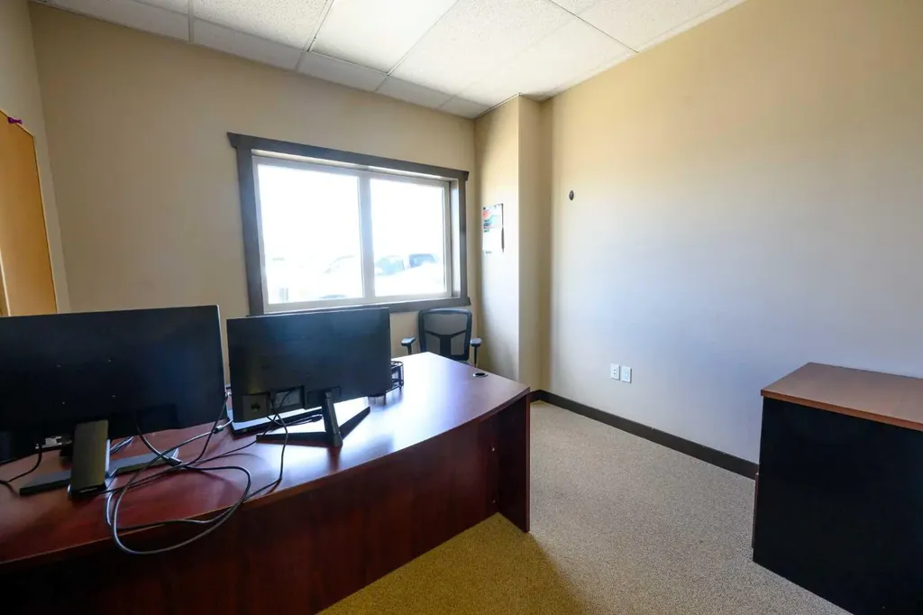 10709 79 Avenue Clairmont AB T8X5G9