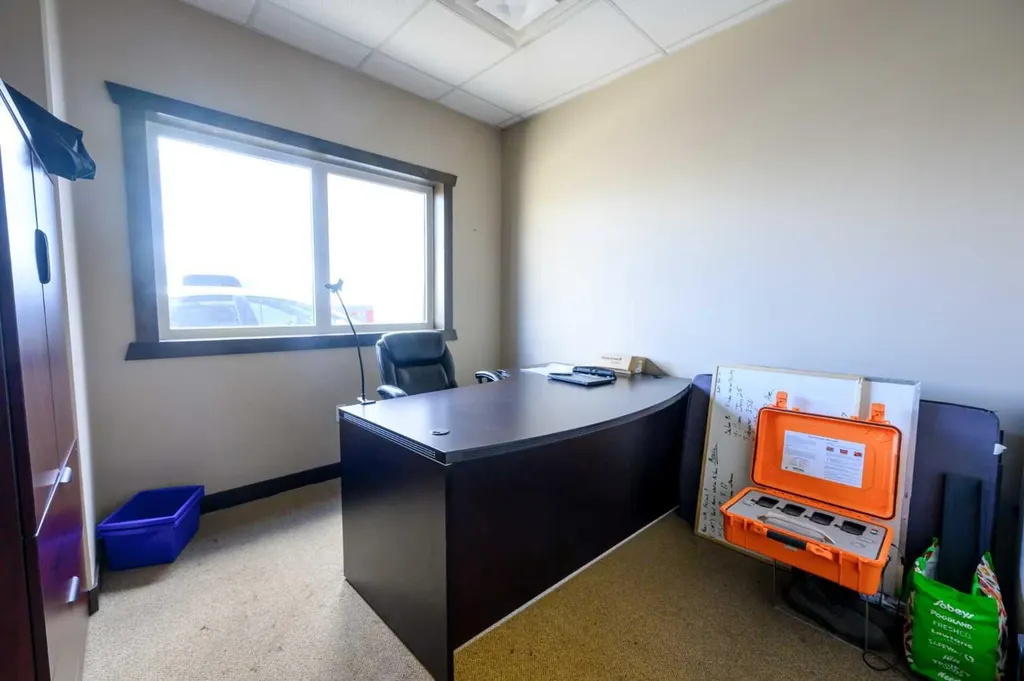 10709 79 Avenue Clairmont AB T8X5G9