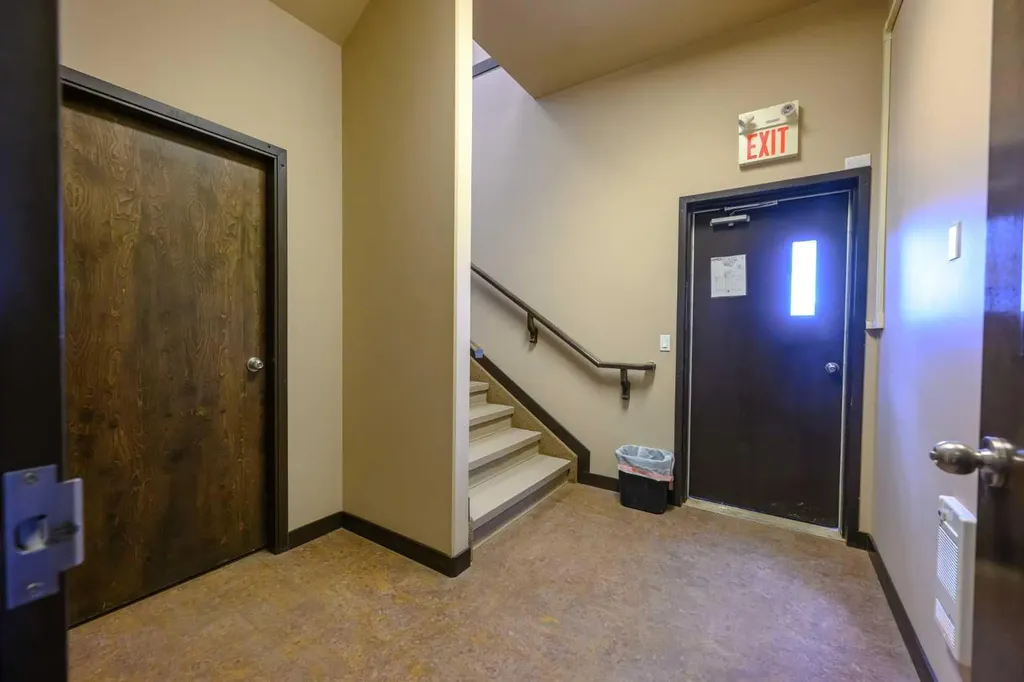 10709 79 Avenue Clairmont AB T8X5G9