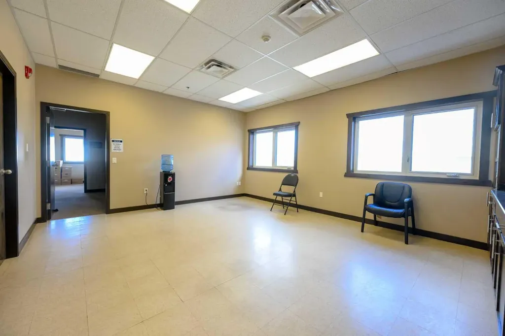 10709 79 Avenue Clairmont AB T8X5G9