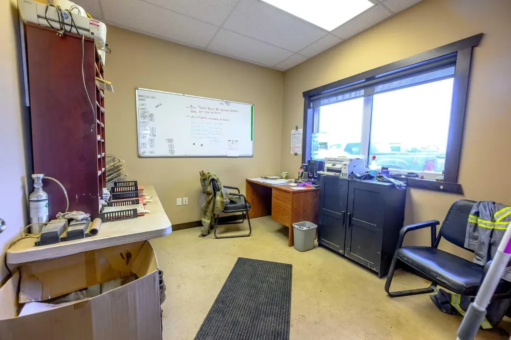 10709 79 Avenue Clairmont AB T8X5G9